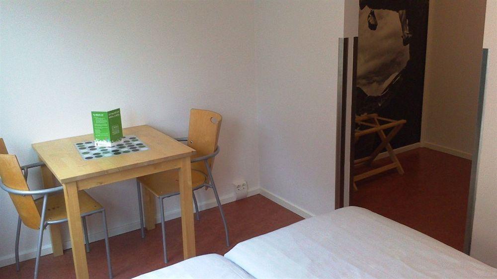 Stf Malmoe City Hostel & Hotel Εξωτερικό φωτογραφία